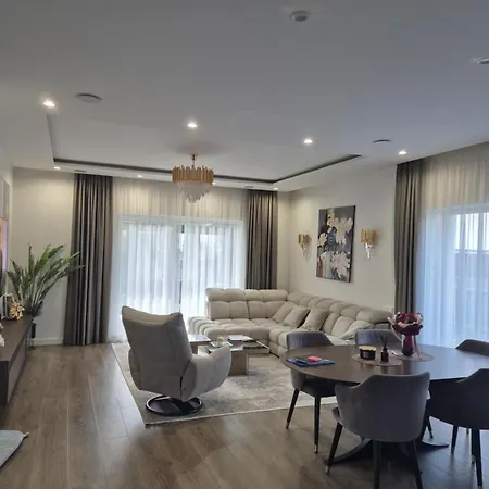 Apartment Maluno F *